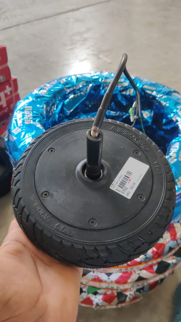 spear 0762 36V crazy car motor tire