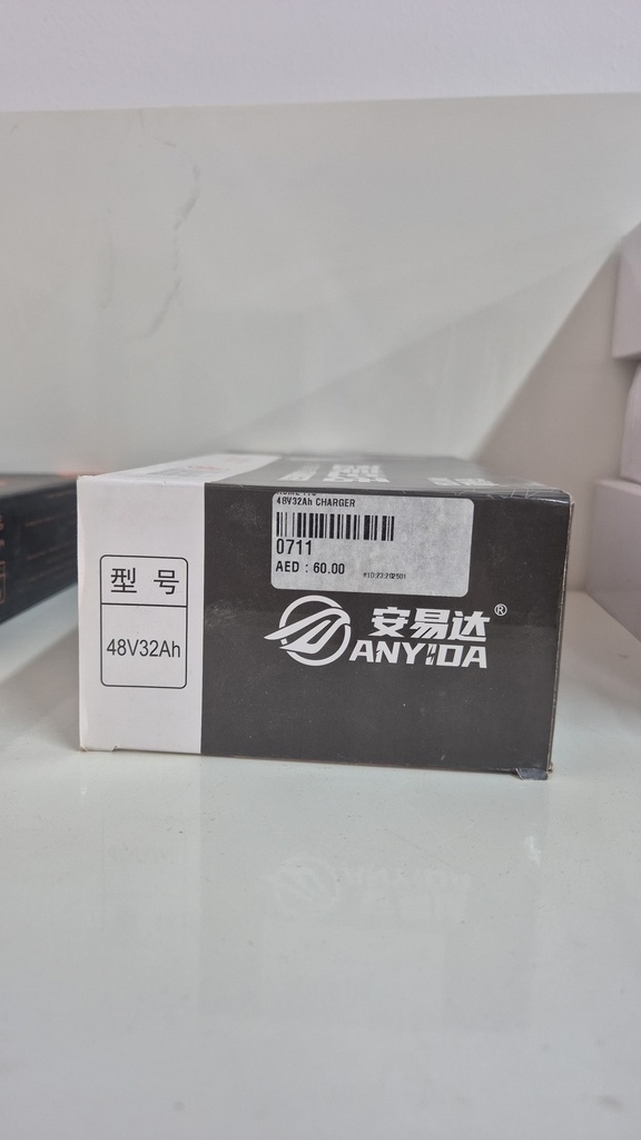 Spear 0711 48V32Ah Charger