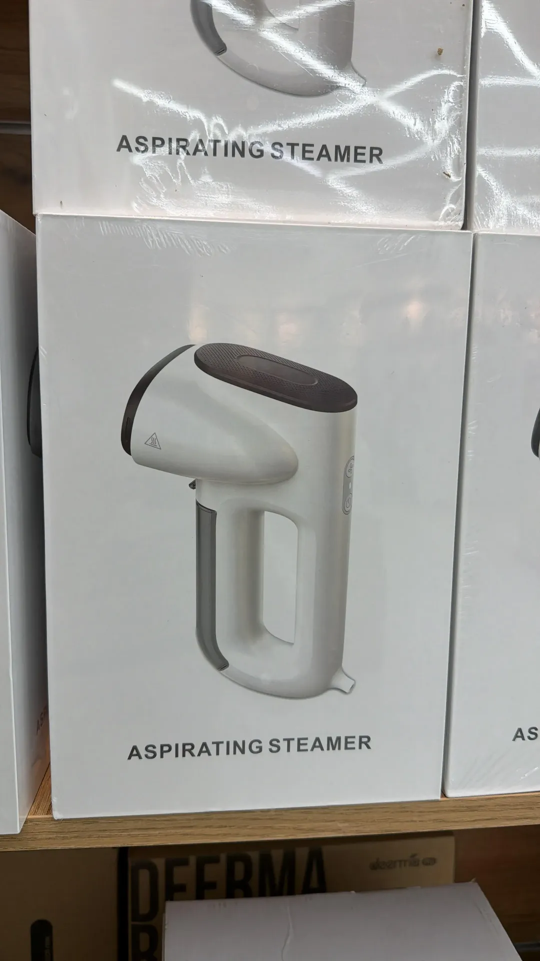 Aspirating SteamerProtable Iron With Steam White